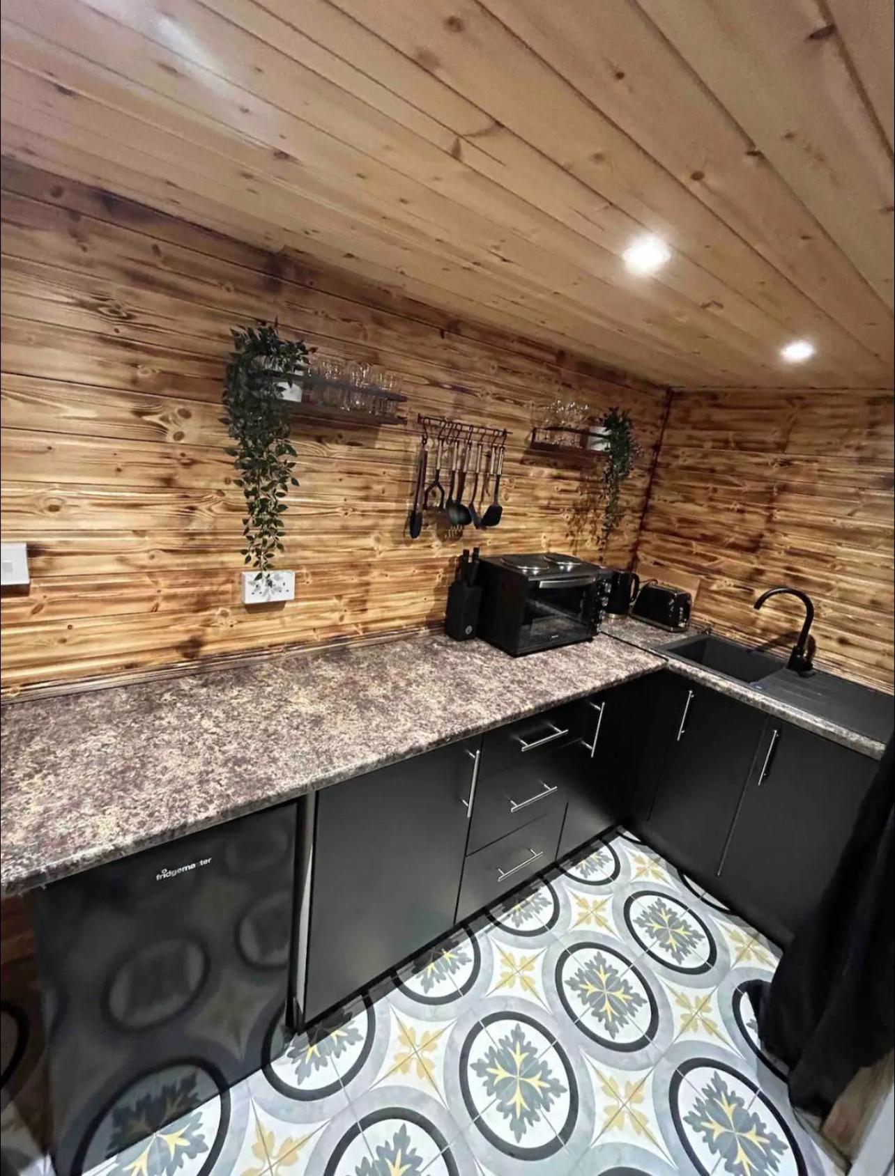 Cozy Cottage With Hot Tub! Cadnam Buitenkant foto